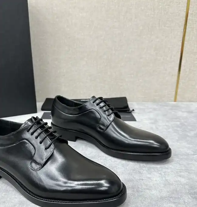 hype Dolce & Gabbana Leather Shoes