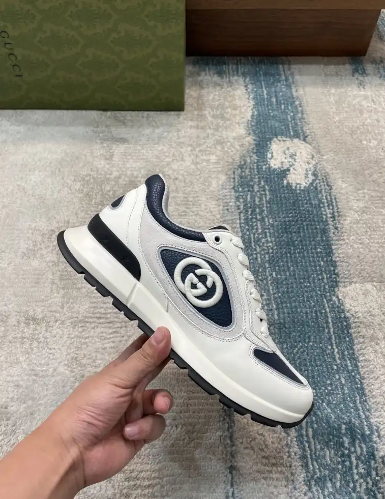 hype Gucci Sneakers