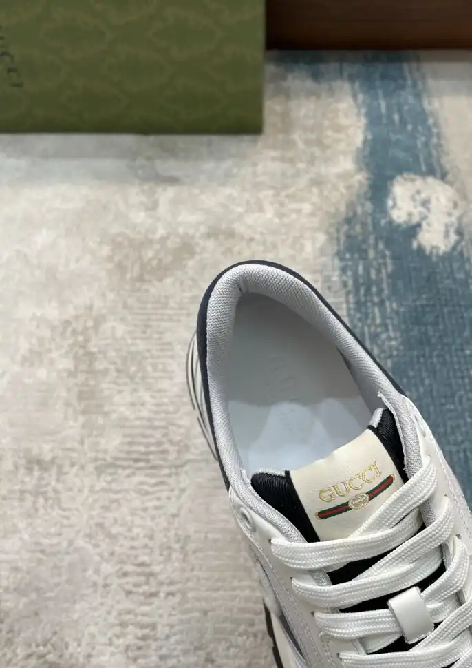 hype Gucci Sneakers