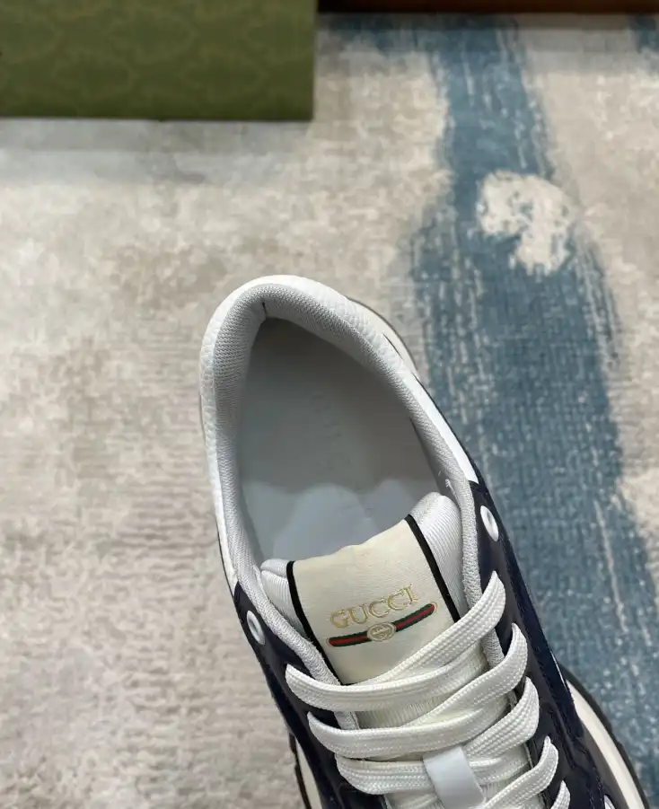 hype Gucci Sneakers