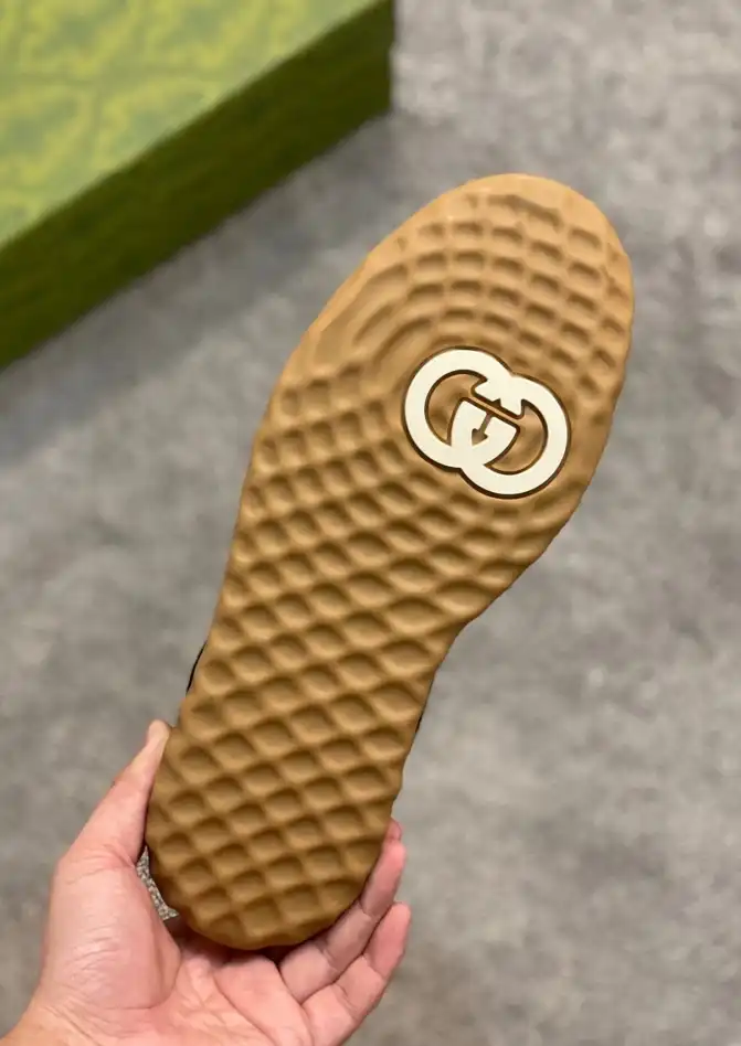 hype Gucci Sneakers