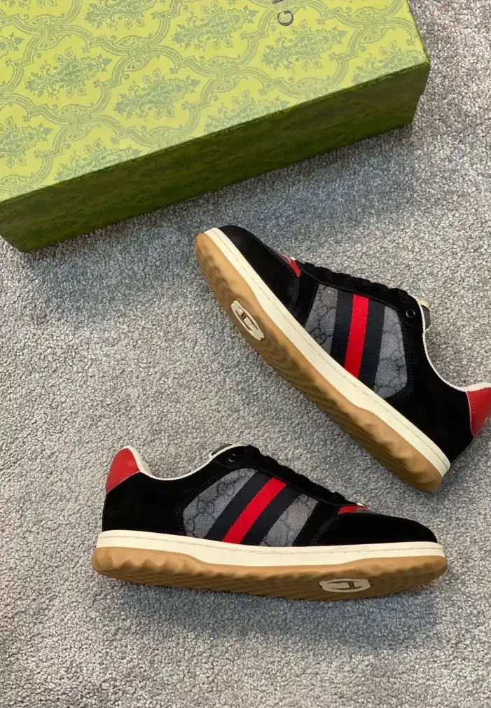 hype Gucci Sneakers