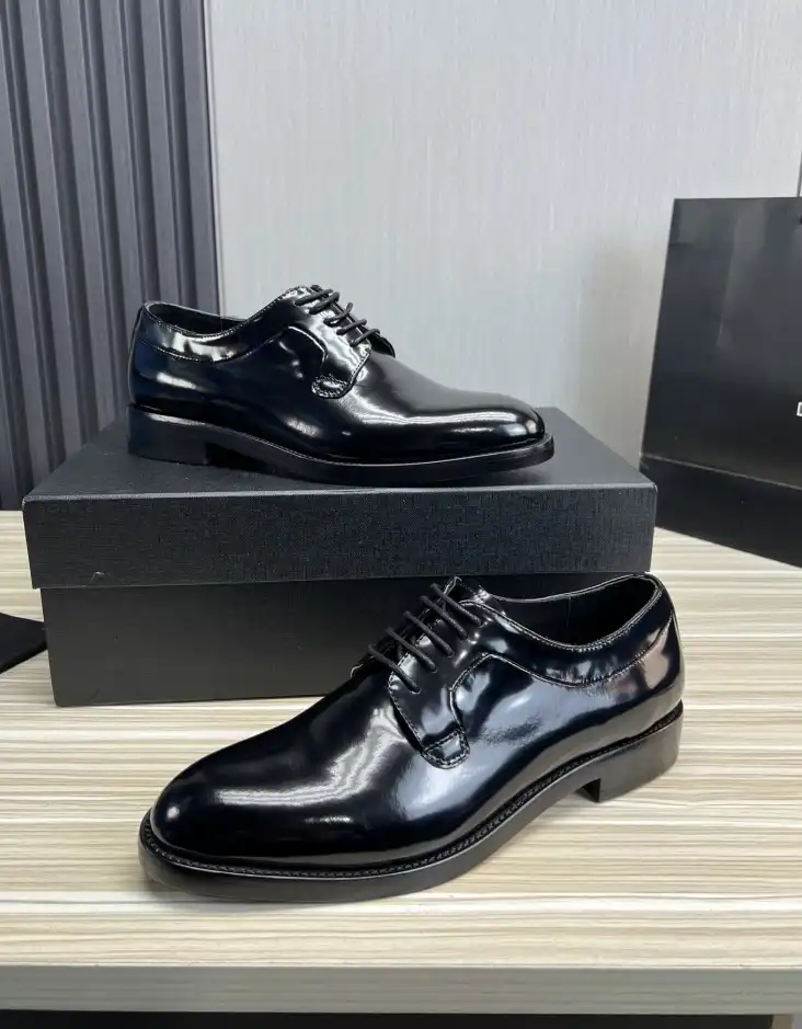 hype Dolce & Gabbana Leather Shoes