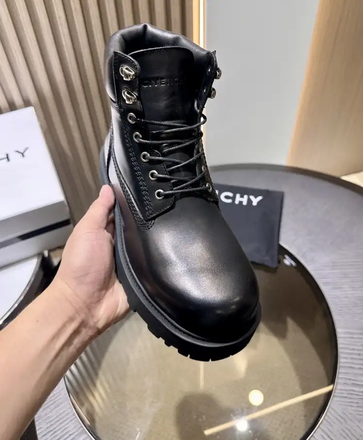 hype Louis Vuitton Boots