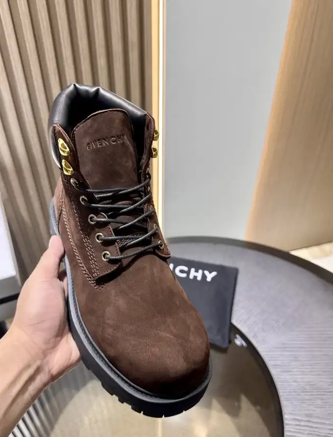 hype Louis Vuitton Boots