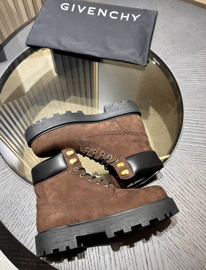 hype Louis Vuitton Boots