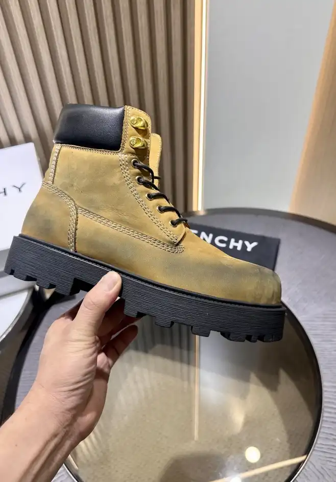 hype Louis Vuitton Boots