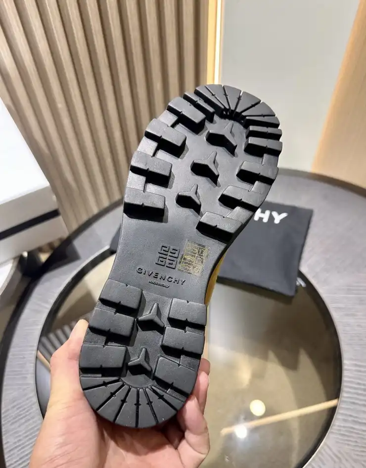 hype Louis Vuitton Boots