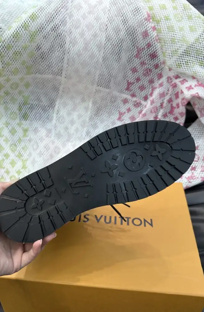 hype Louis Vuitton Boots