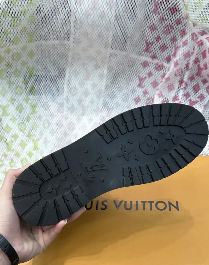 hype Louis Vuitton Boots