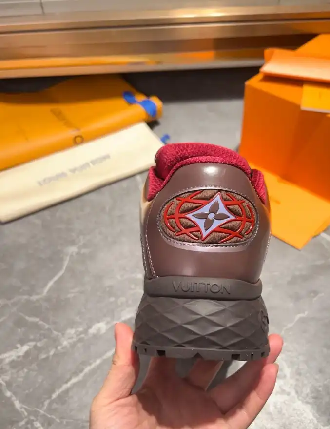 hype Louis Vuitton Sneakers