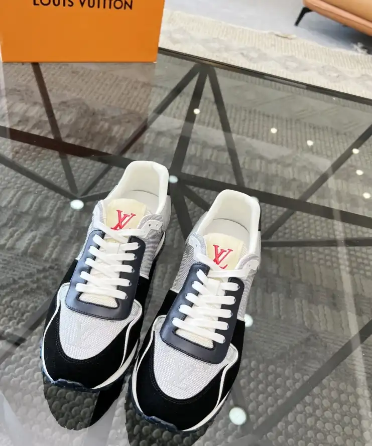 hype Louis Vuitton Sneakers