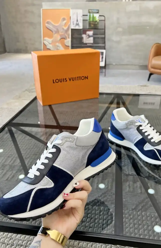 hype Louis Vuitton Sneakers