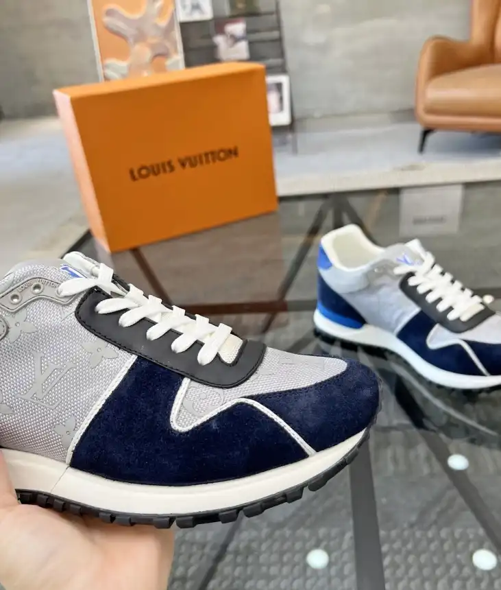 hype Louis Vuitton Sneakers