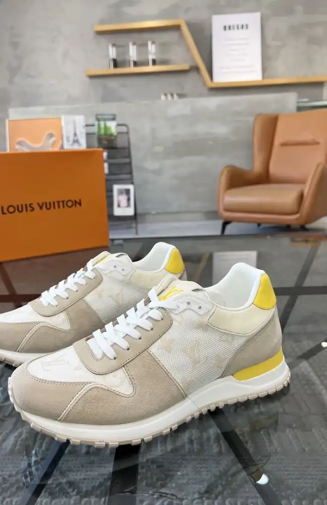 hype Louis Vuitton Sneakers