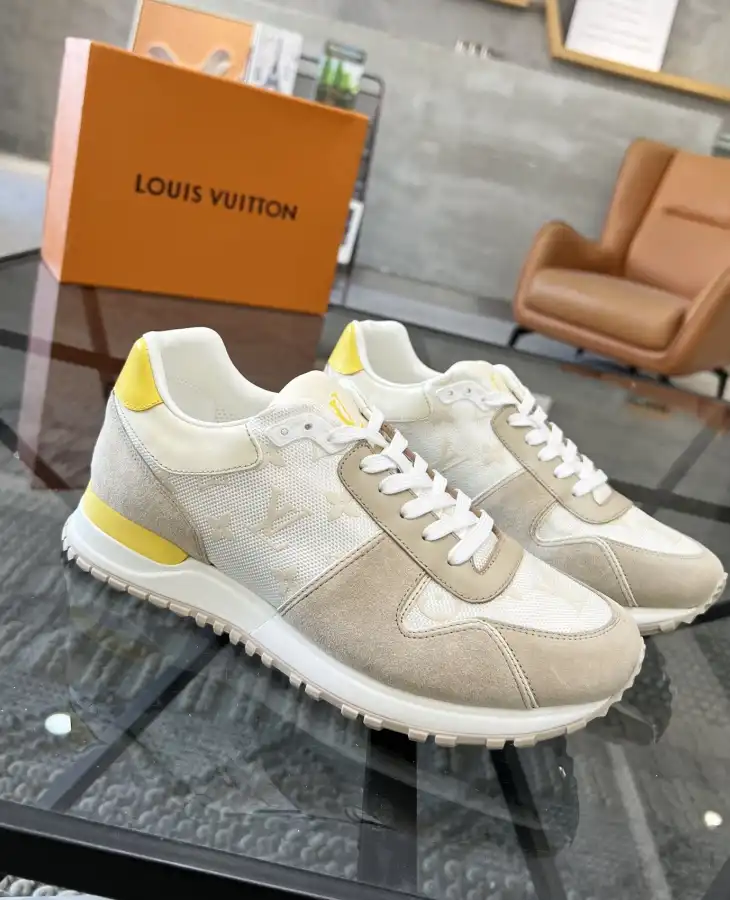 hype Louis Vuitton Sneakers