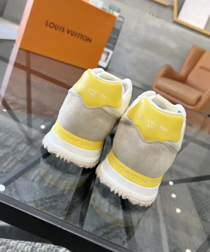 hype Louis Vuitton Sneakers