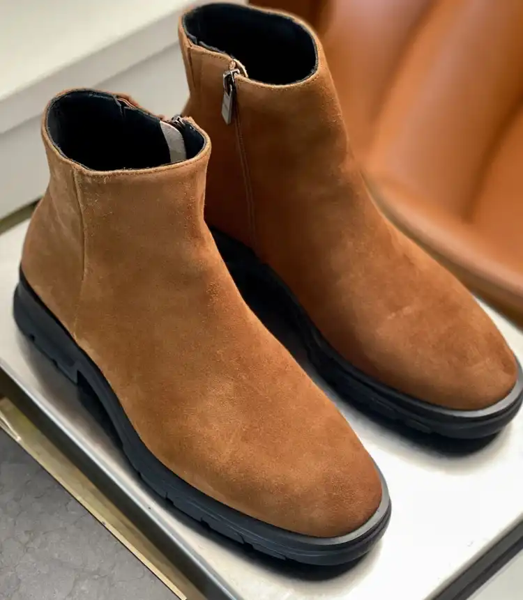 hype McQueen Boots