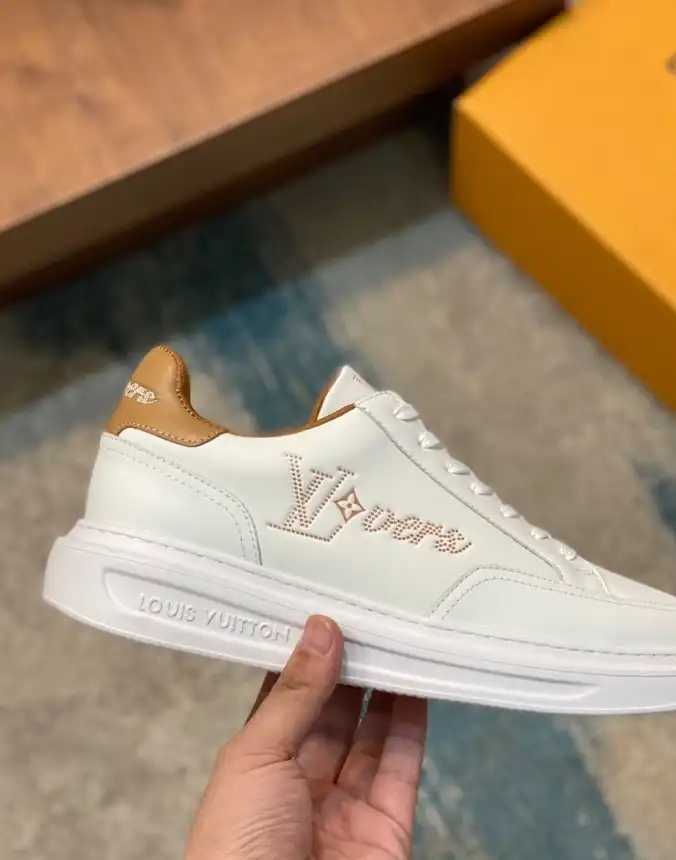 hype Louis Vuitton Sneakers