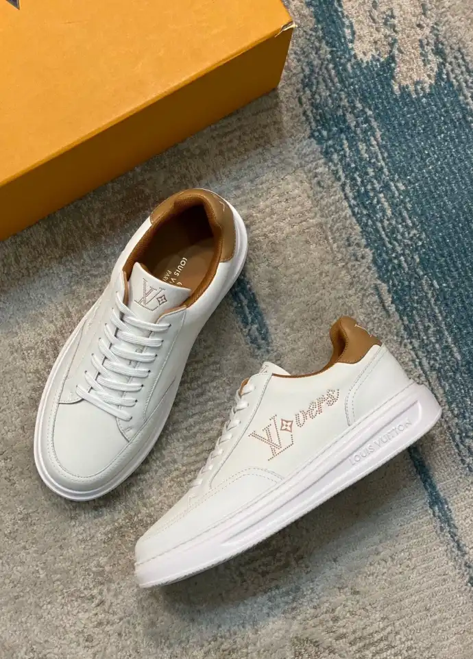 hype Louis Vuitton Sneakers