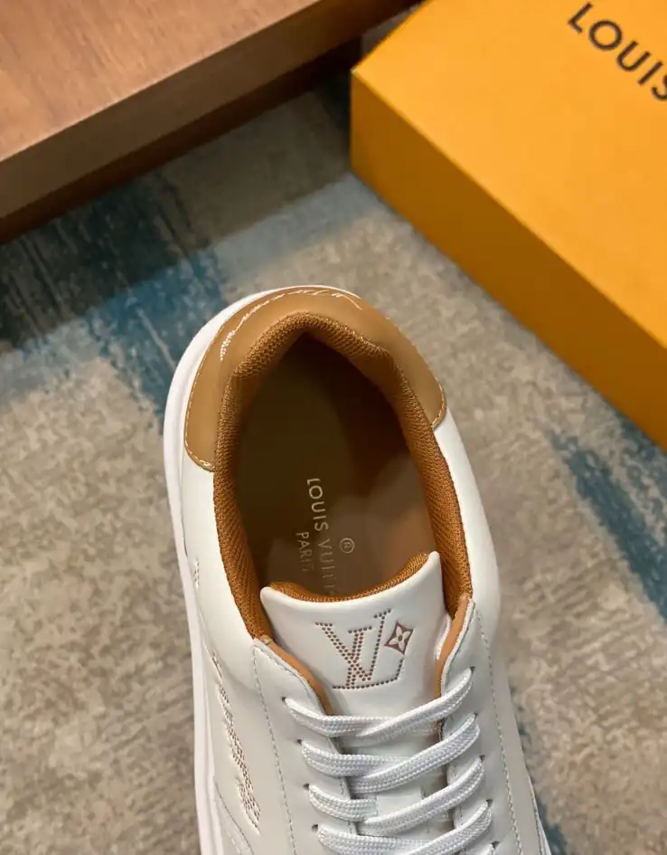 hype Louis Vuitton Sneakers