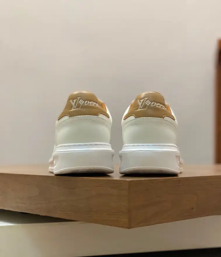 hype Louis Vuitton Sneakers