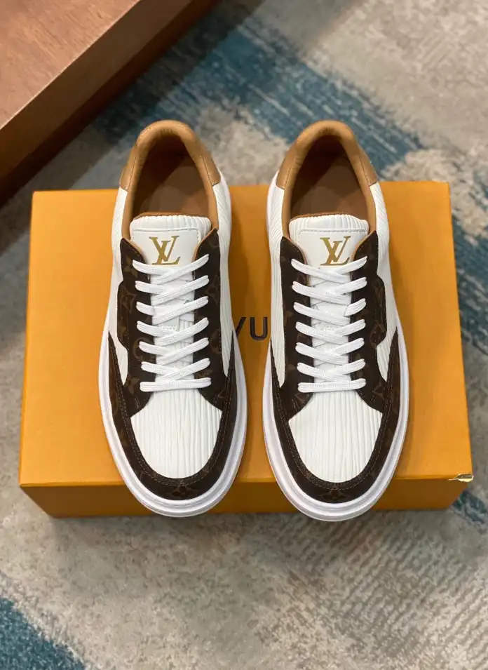 hype Louis Vuitton Sneakers