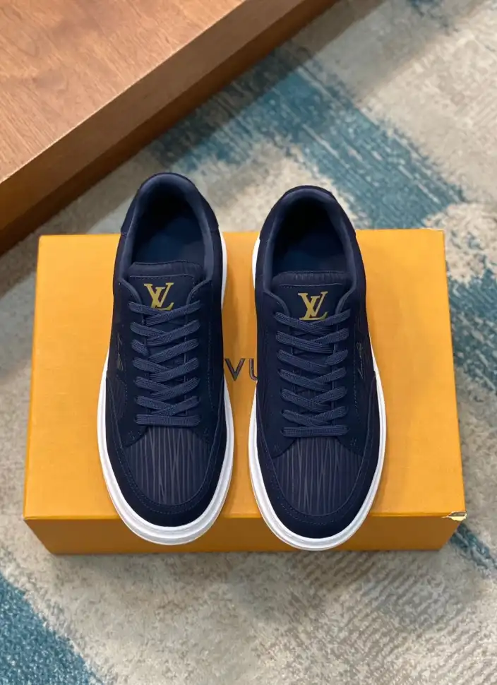 hype Louis Vuitton Sneakers