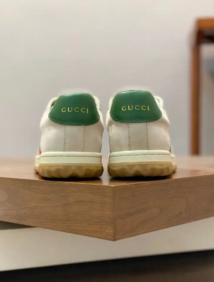 hype Gucci Sneakers