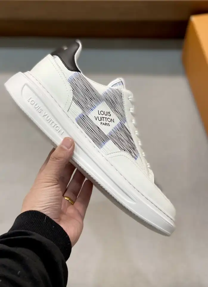 hype Louis Vuitton Sneakers