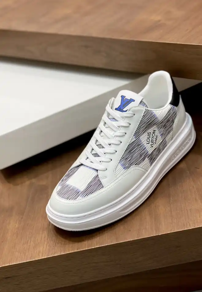 hype Louis Vuitton Sneakers