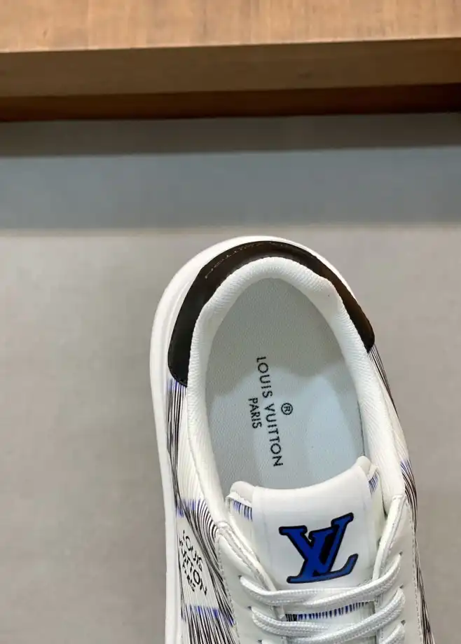 hype Louis Vuitton Sneakers