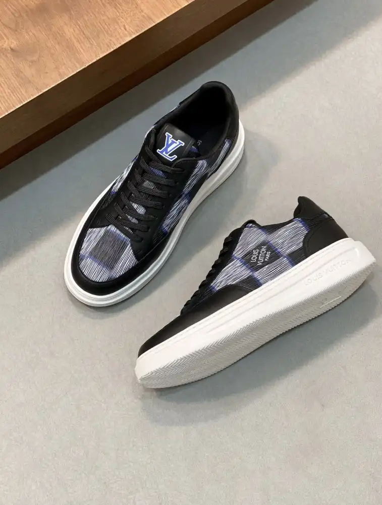 hype Louis Vuitton Sneakers