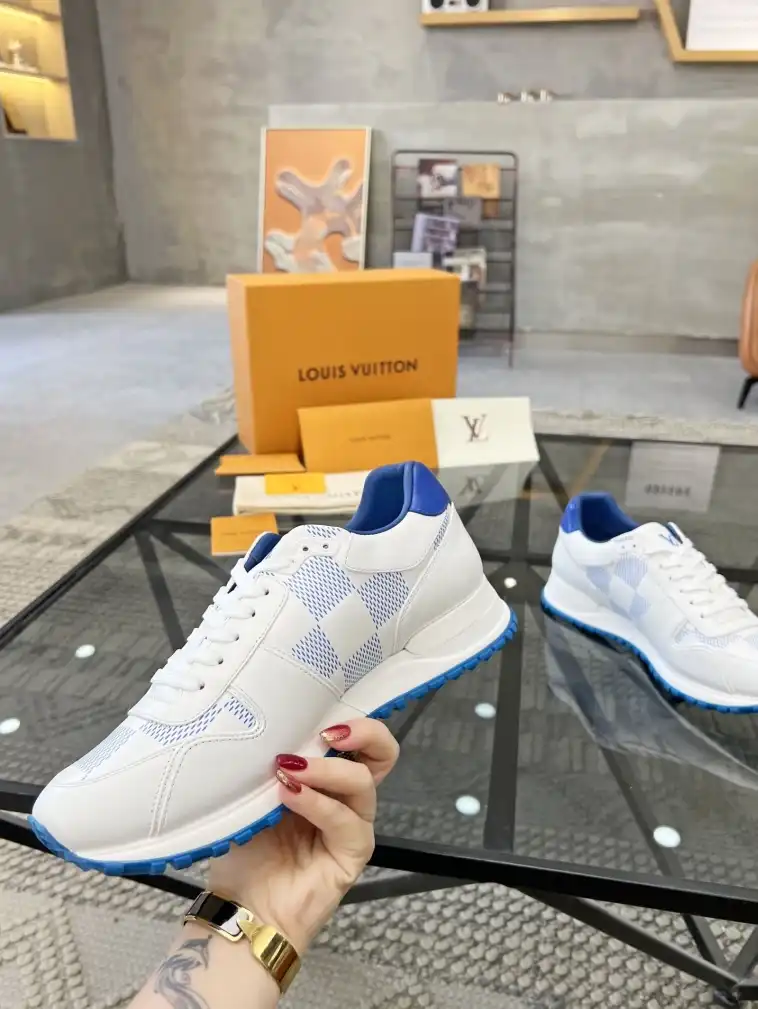 hype Louis Vuitton Sneakers