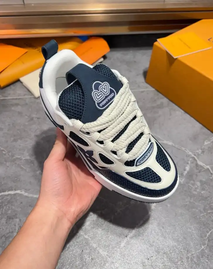 hype Louis Vuitton Sneakers