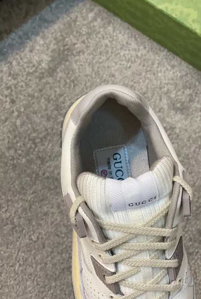 hype Gucci Sneakers