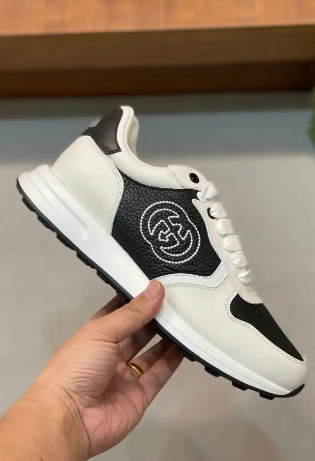 hype Gucci Sneakers