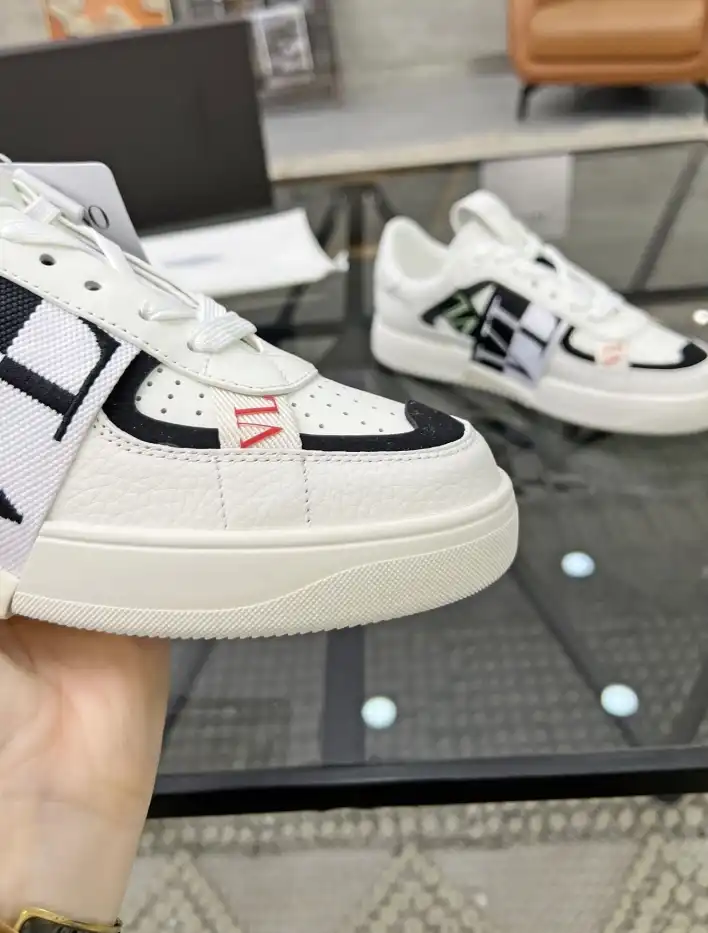 hype Hermes Sneakers