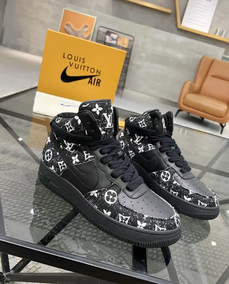 hype Louis Vuitton Sneakers