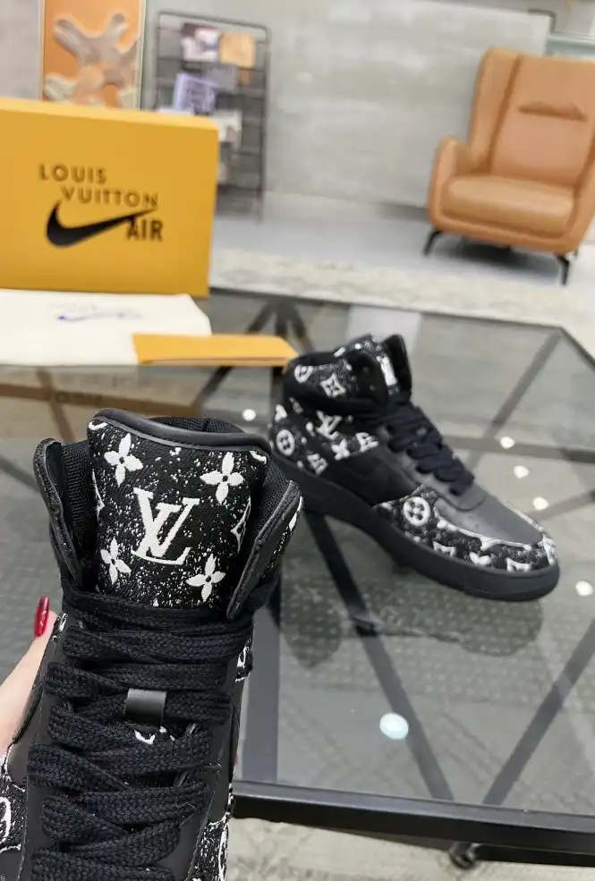 hype Louis Vuitton Sneakers