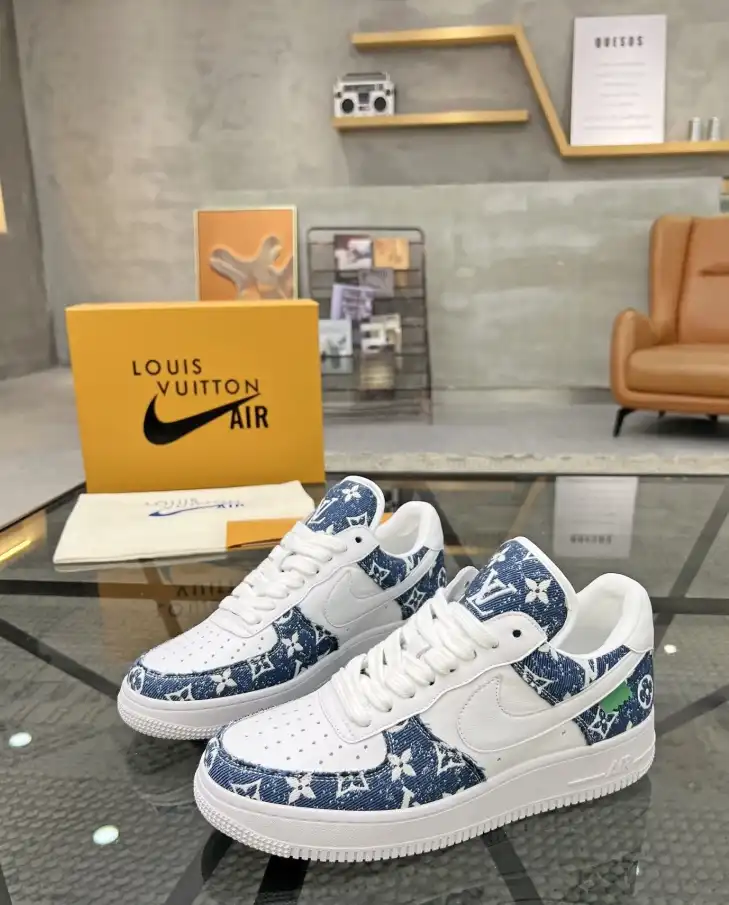 hype Louis Vuitton Sneakers