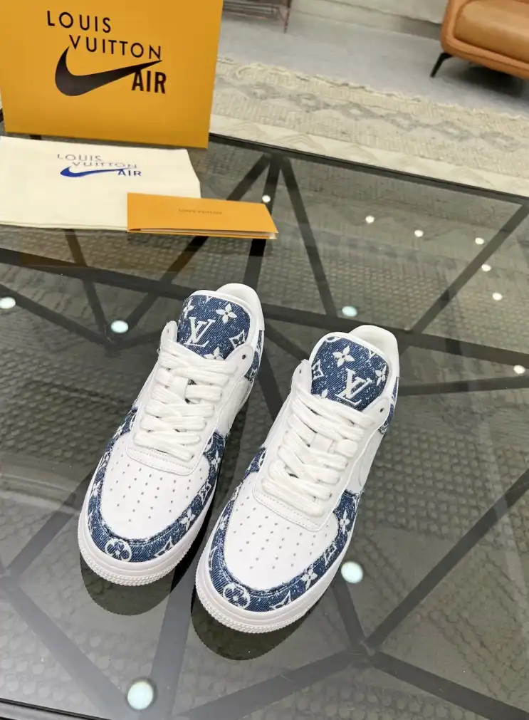 hype Louis Vuitton Sneakers