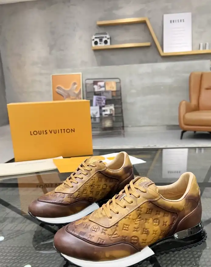 hype Louis Vuitton Sneakers