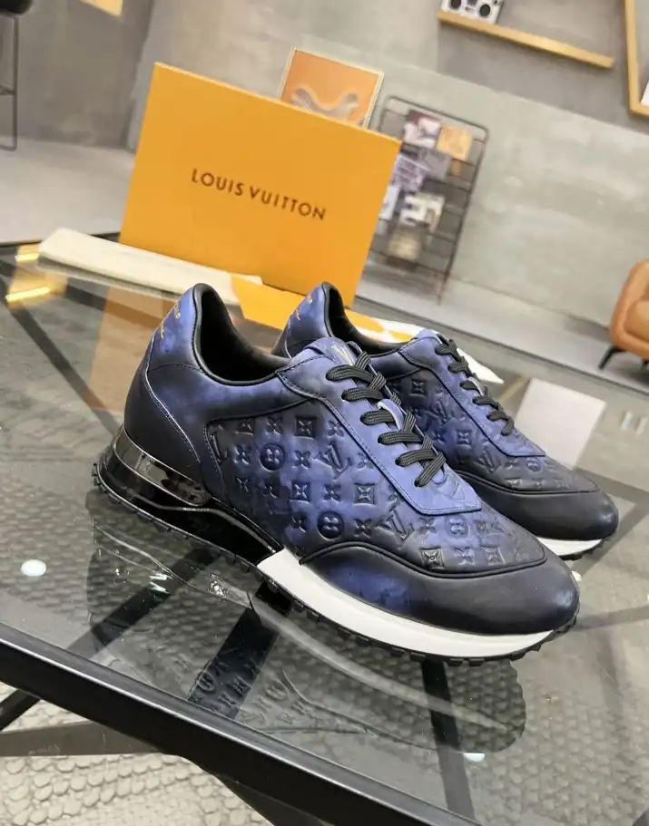 hype Louis Vuitton Sneakers