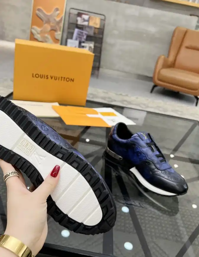 hype Louis Vuitton Sneakers