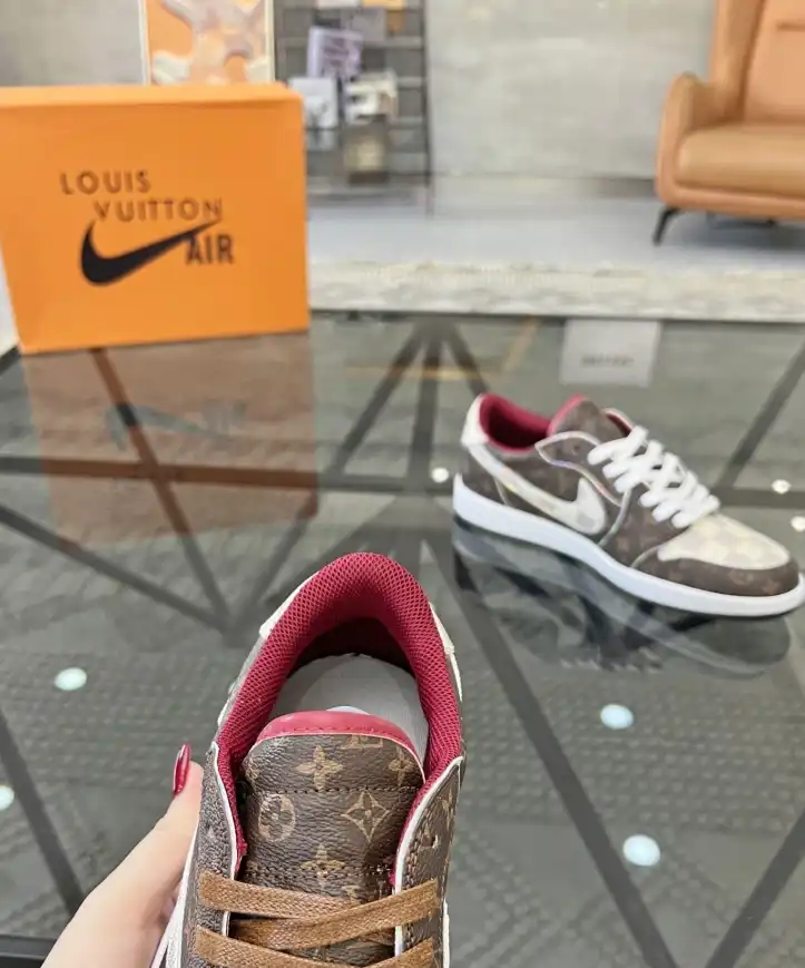 hype Louis Vuitton Sneakers