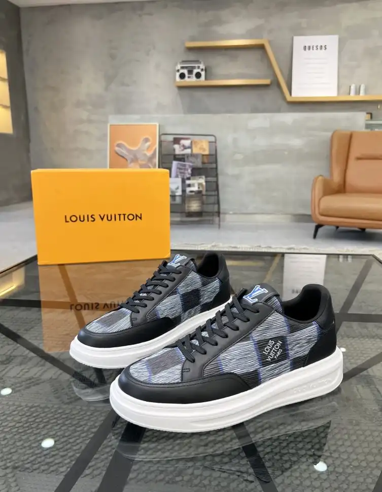 hype Louis Vuitton Sneakers