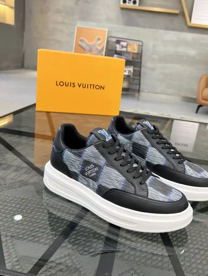 hype Louis Vuitton Sneakers