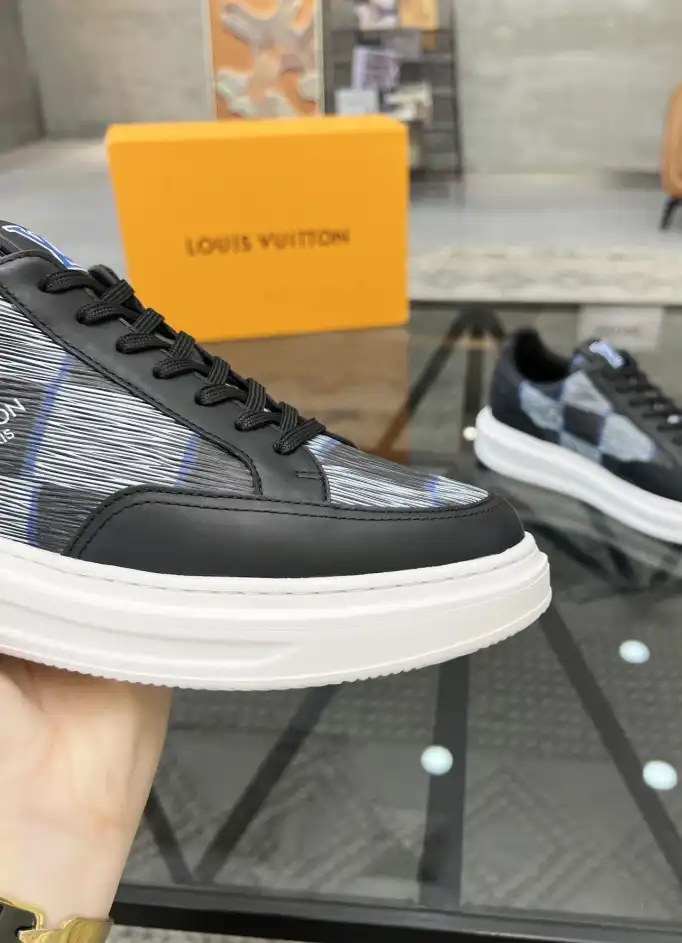 hype Louis Vuitton Sneakers