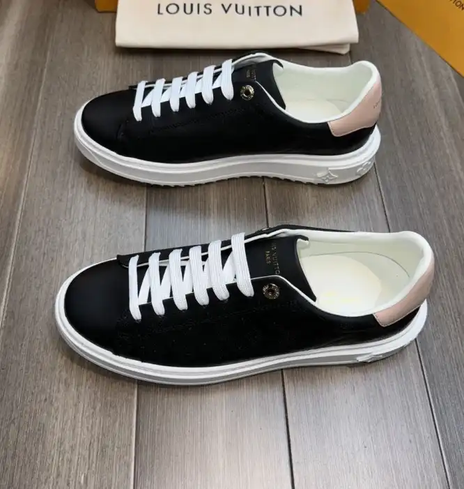 hype Louis Vuitton Sneakers